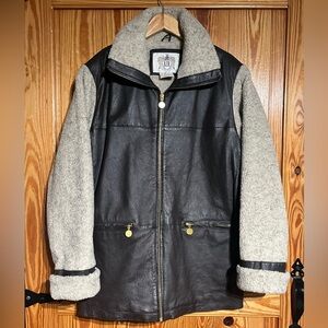 VTG RZR Women’s Leather Shearling Trimmed Quilted Bomber Jacket Mid Length
